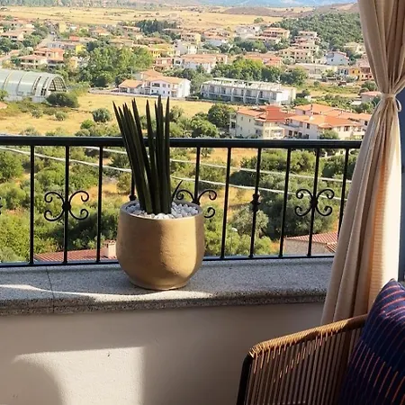 La Maison Du Soleil بوسادا