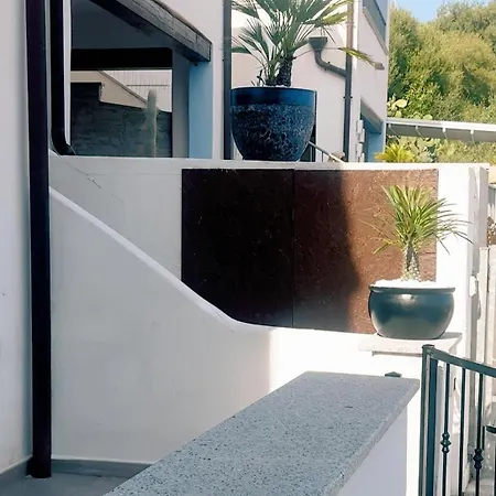 La Maison Du Soleil * פוסאדה